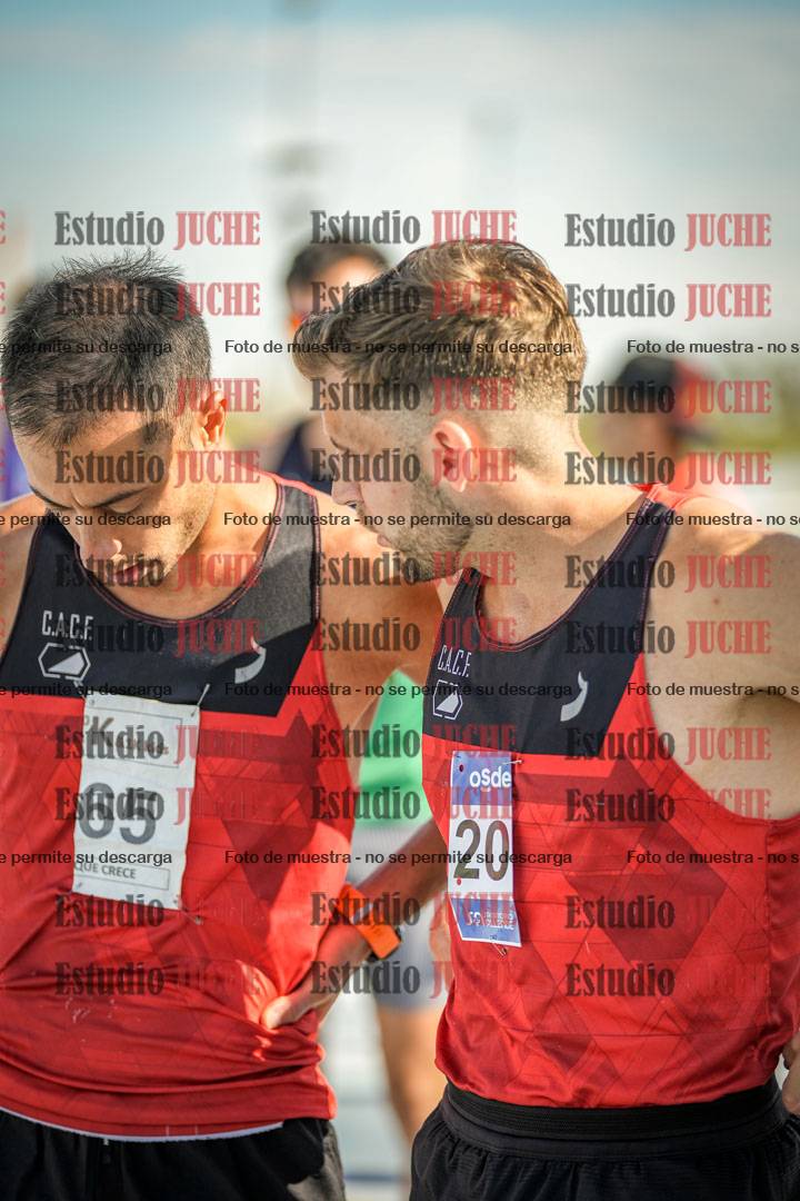 Fotos de los 1500 m llanos de varones