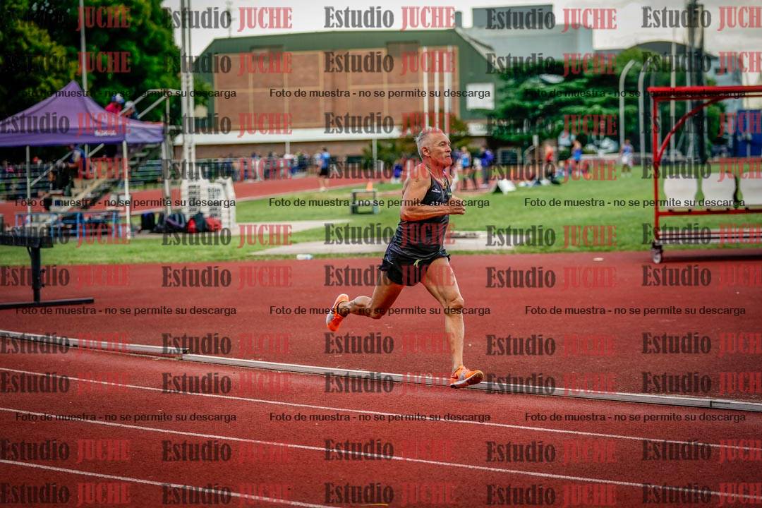Fotos de los 400 m llanos de varones