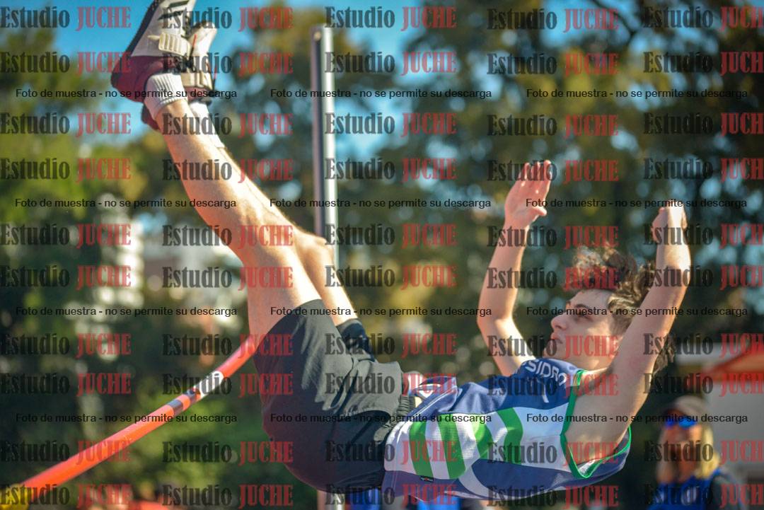 Fotos del salto en alto - grupo 2
