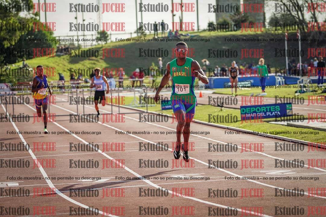 Fotos de los 400 m con vallas de varones