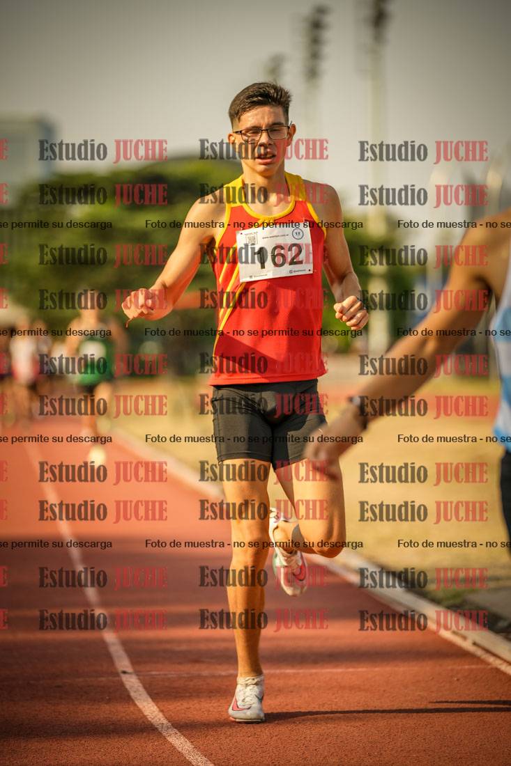 Fotos de los 1500 m llanos de varones
