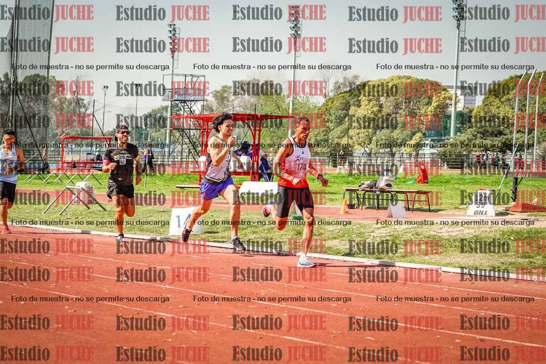 Fotos de los 1500 m llanos de varones