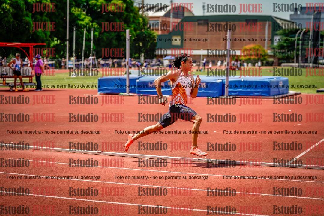 Fotos de los 400 m llanos de varones