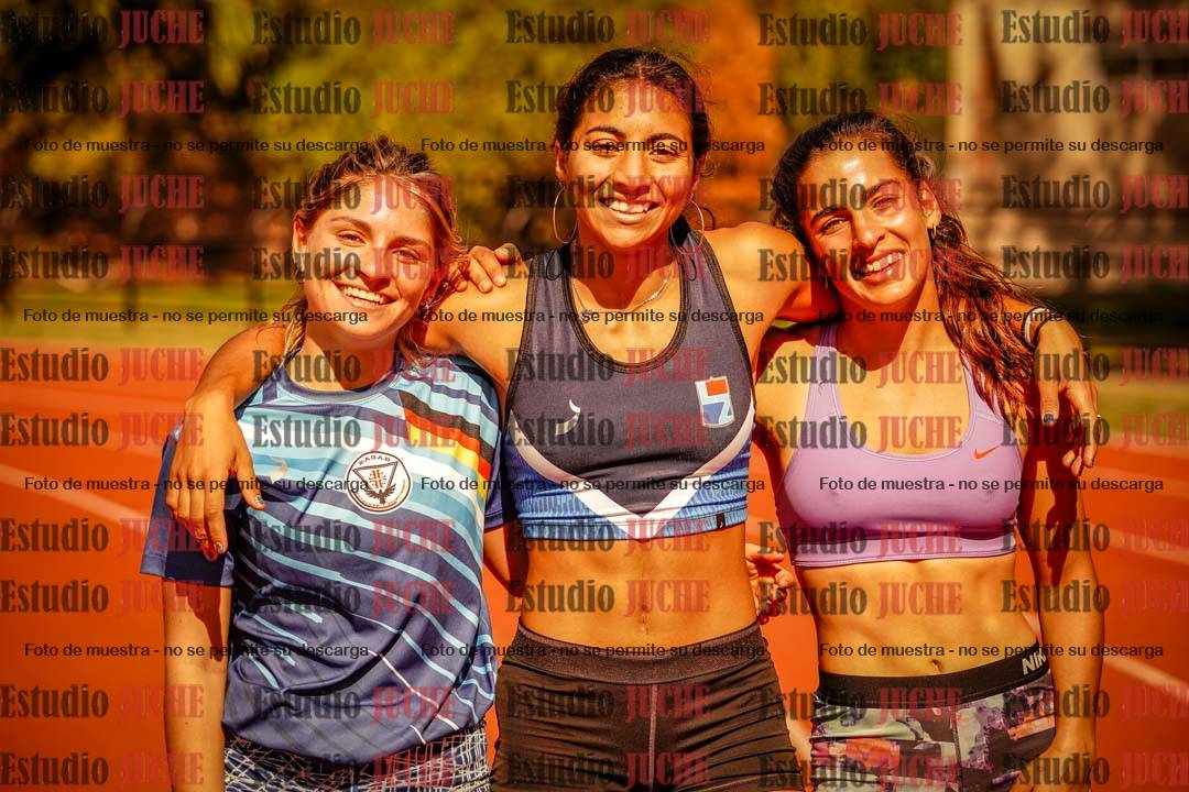 Fotos de algunos podios y extras del torneo