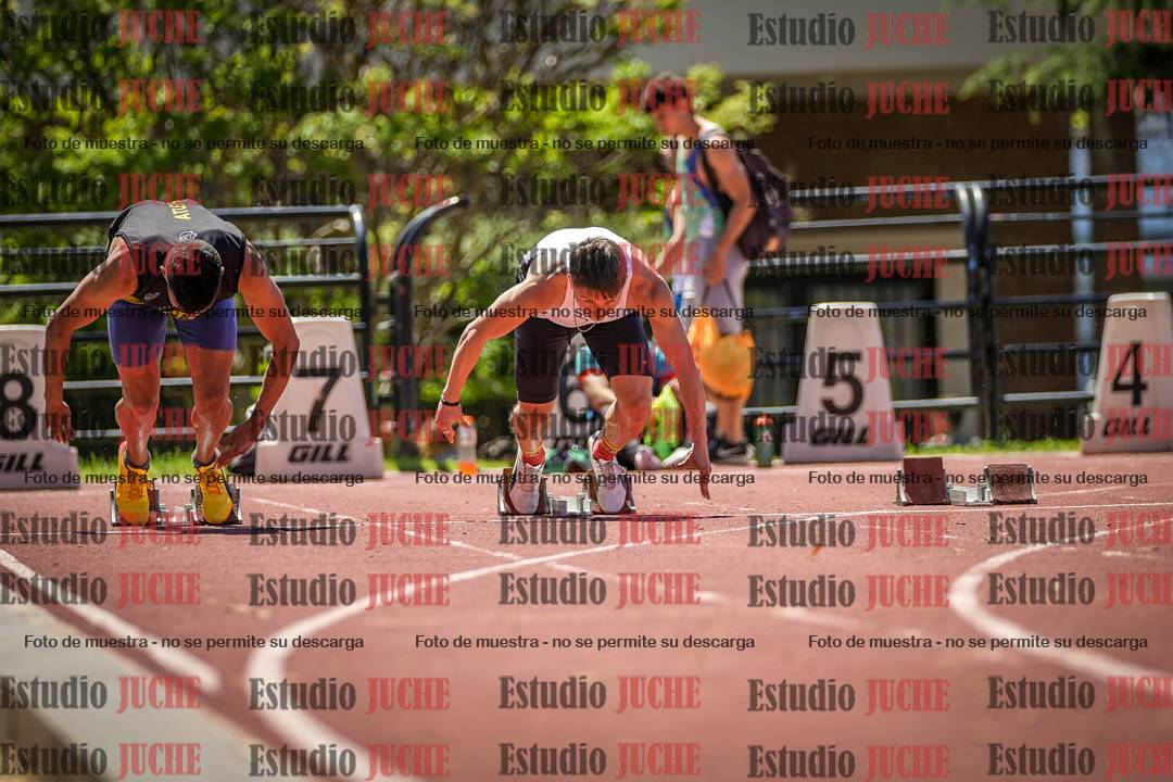 Fotos de los 100 m llanos de varones