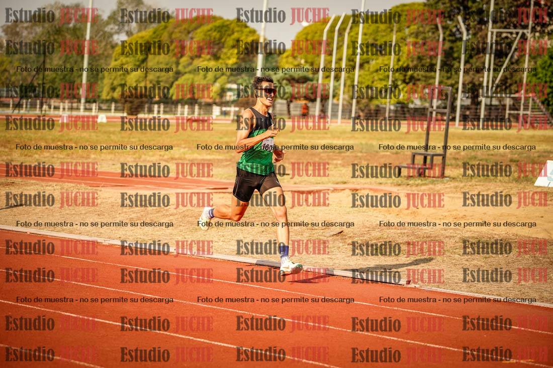 Fotos de los 1500 m llanos de varones