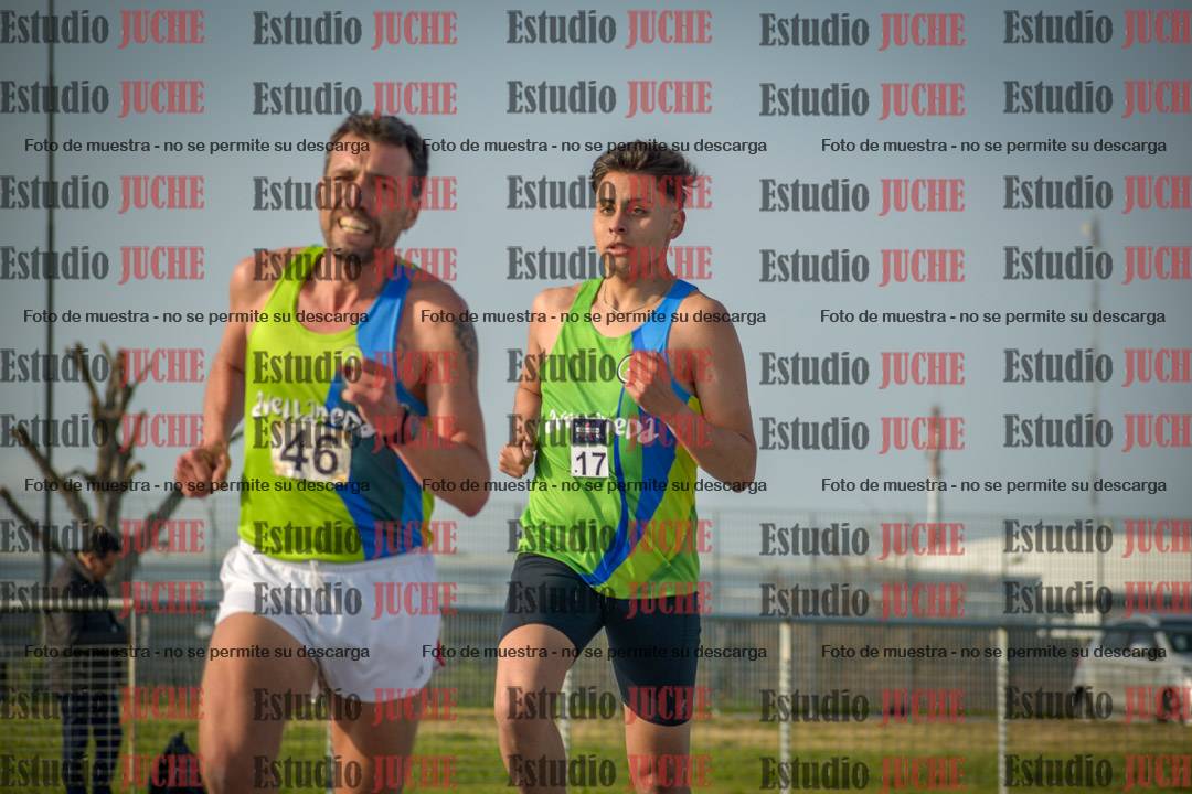 Fotos de los 3000 m llanos de varones