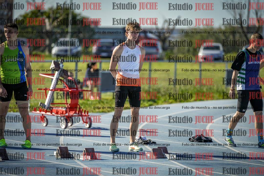Fotos de los 100 m llanos de varones