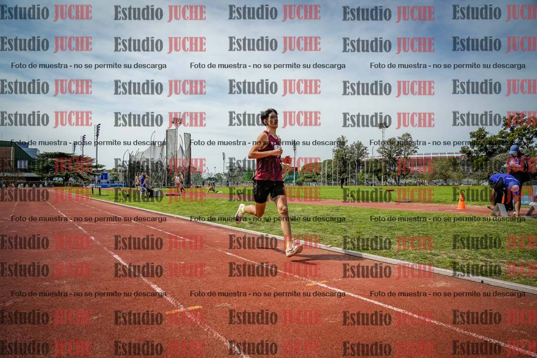 Fotos de los 600 m llanos de varones