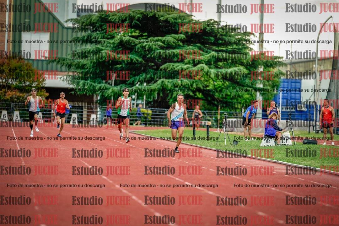 Fotos de los 400 m llanos de varones