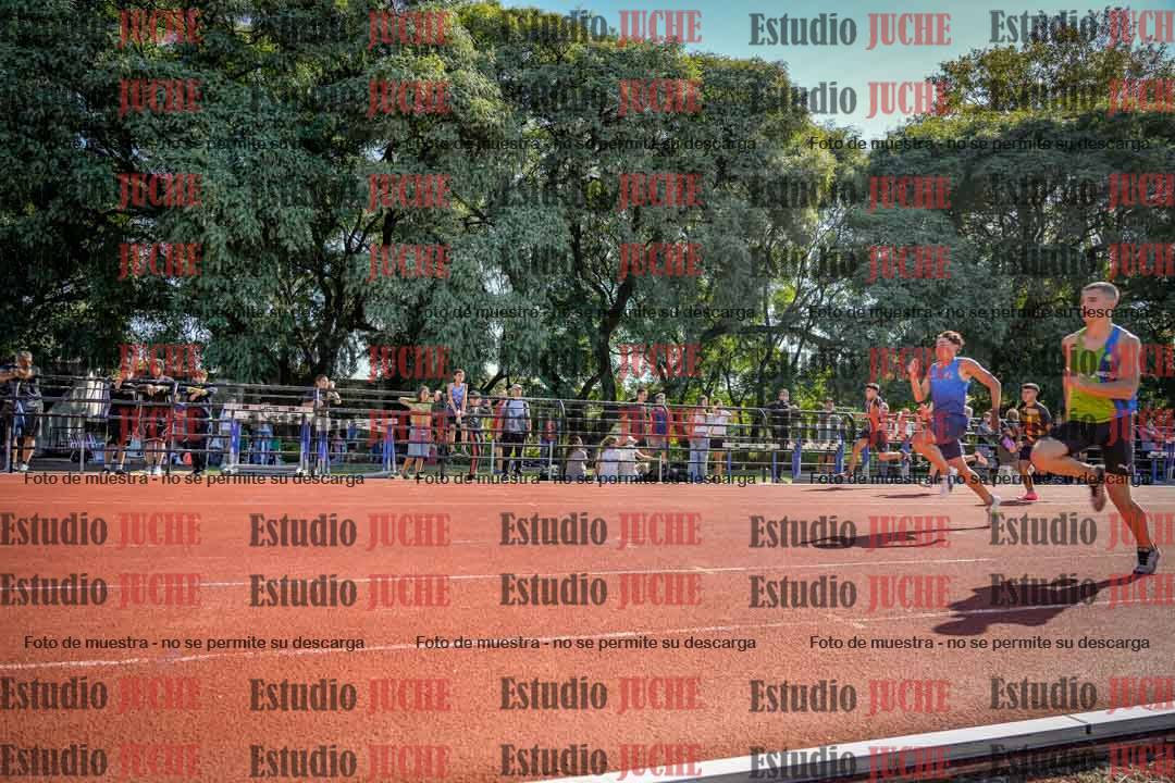 Fotos de los 100 m llanos de varones