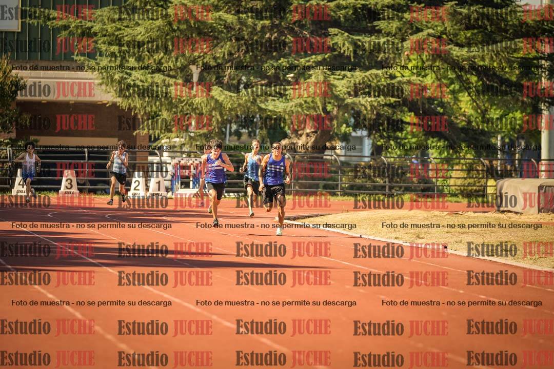Fotos de los 200 m llanos de varones