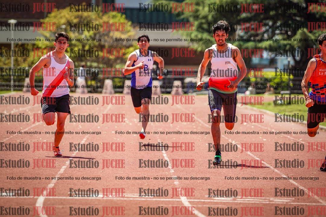 Fotos de los 200 m llanos de varones
