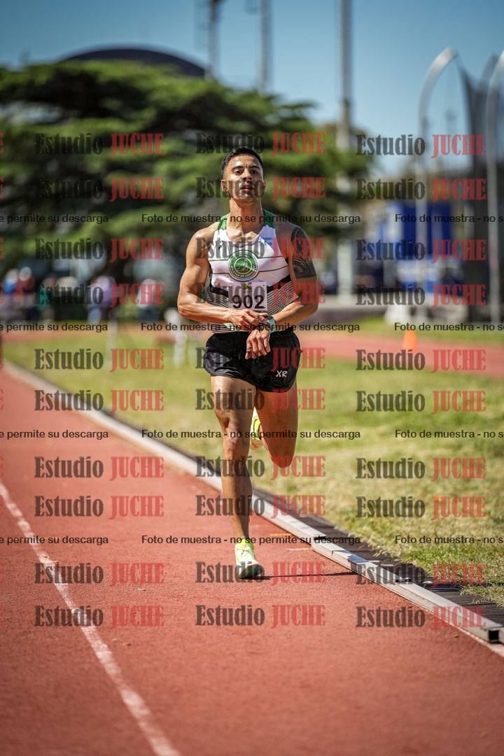 Fotos de los 3000 m con obstáculos de varones