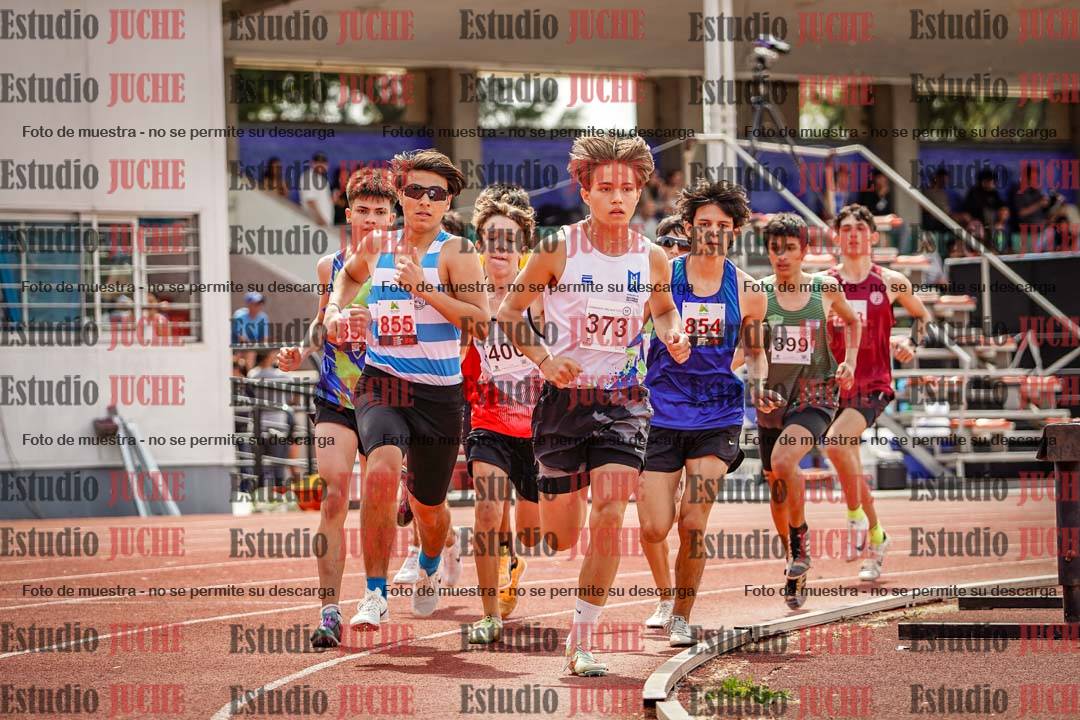 Fotos de los 600 m llanos de varones