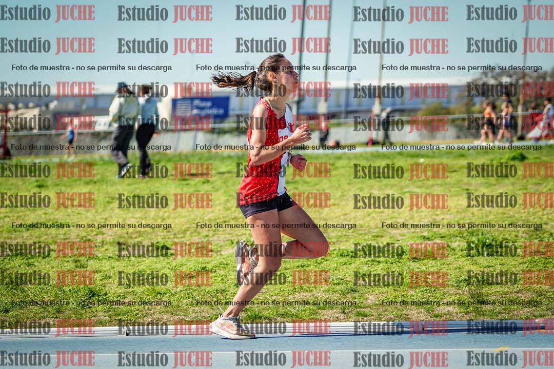 Fotos de los 5000 m llanos de mujeres y varones