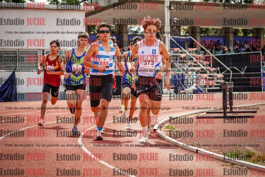 Fotos de los 600 m llanos de varones