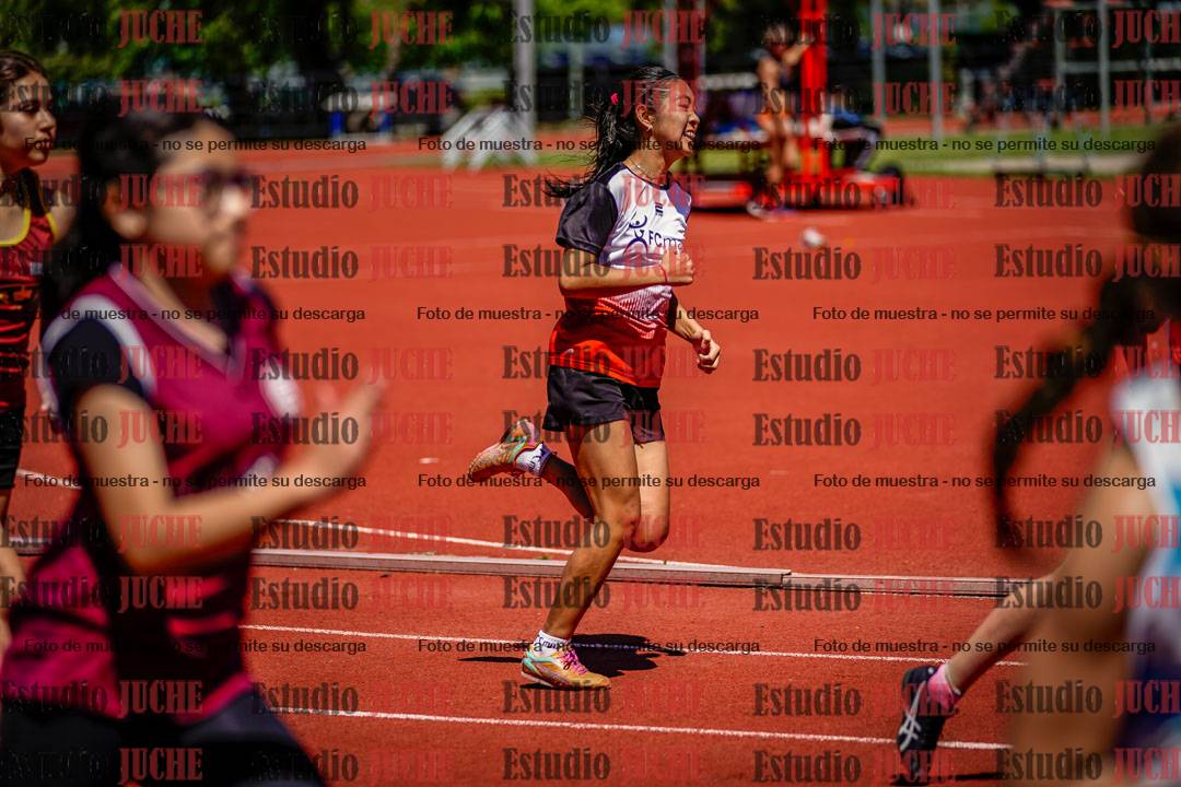 Fotos de los 150 m llanos de mujeres
