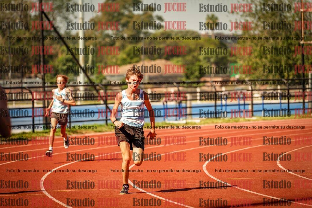 Fotos de los 200 m llanos de varones