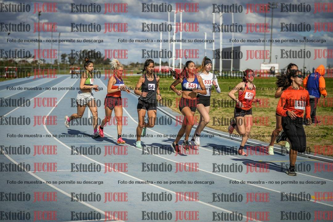 Fotos de los 5000 m llanos de mujeres