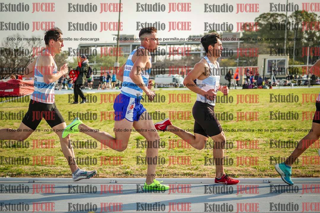 Fotos de los 3000 m llanos de varones