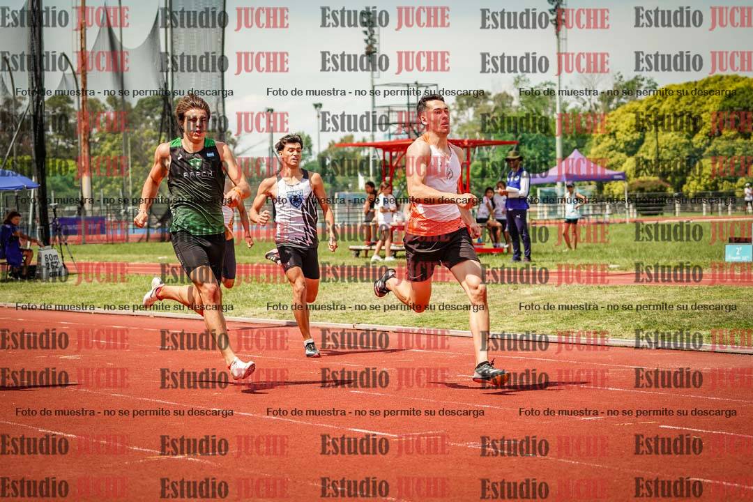 Fotos de los 400 m llanos de varones