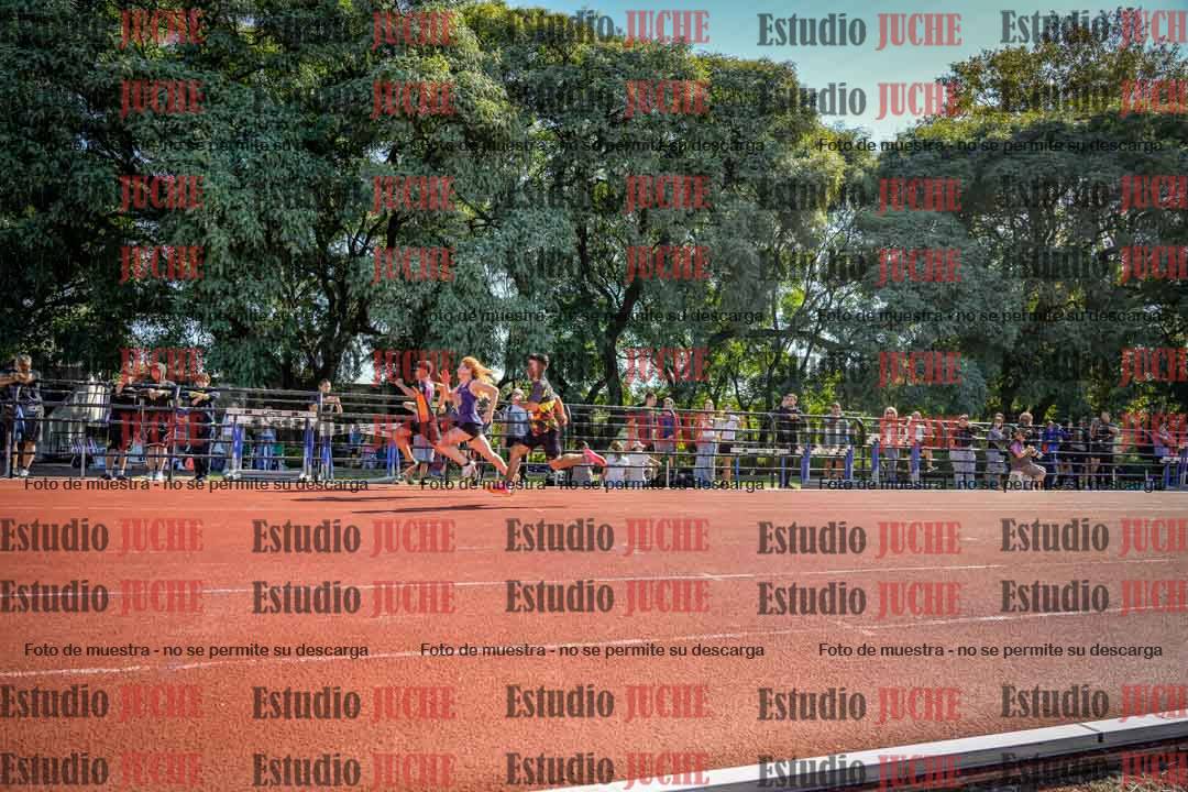Fotos de los 100 m llanos de varones