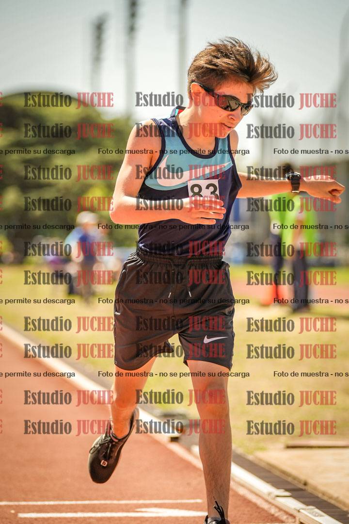 Fotos de los 600 m llanos de varones