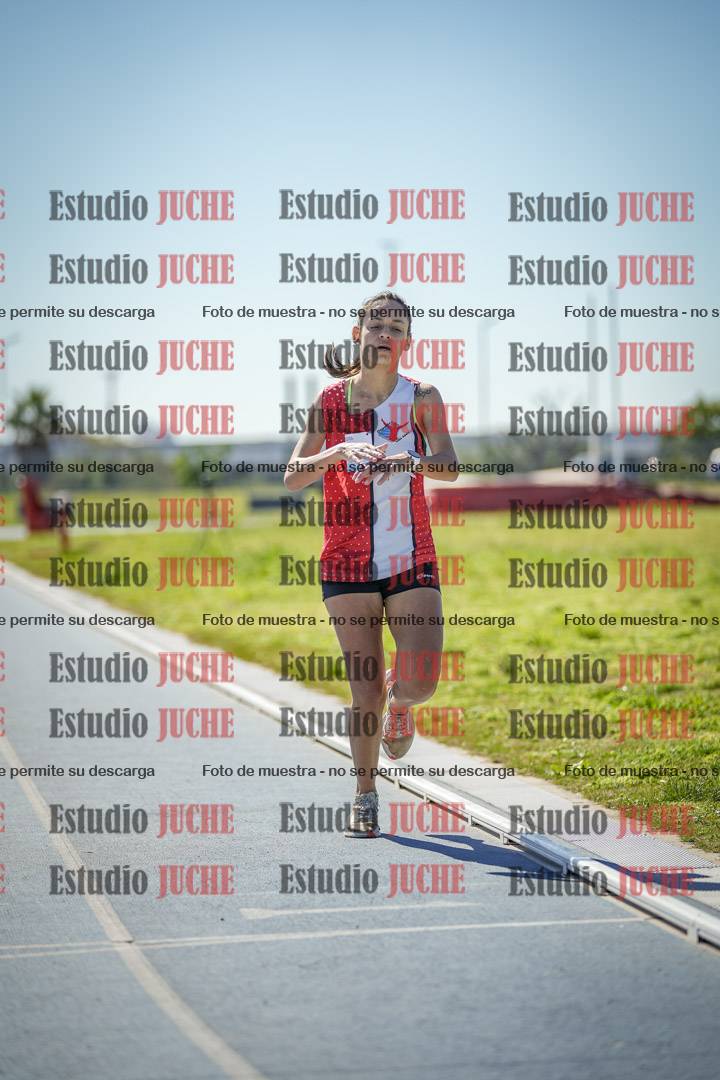 Fotos de los 5000 m llanos de mujeres y varones
