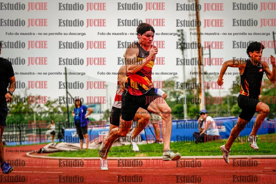 Fotos de los 100 m llanos de varones - decatlón 1