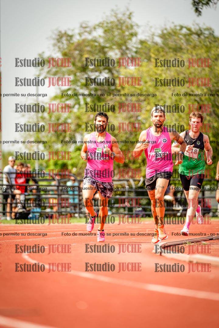 Fotos de los 3000 m llanos de varones