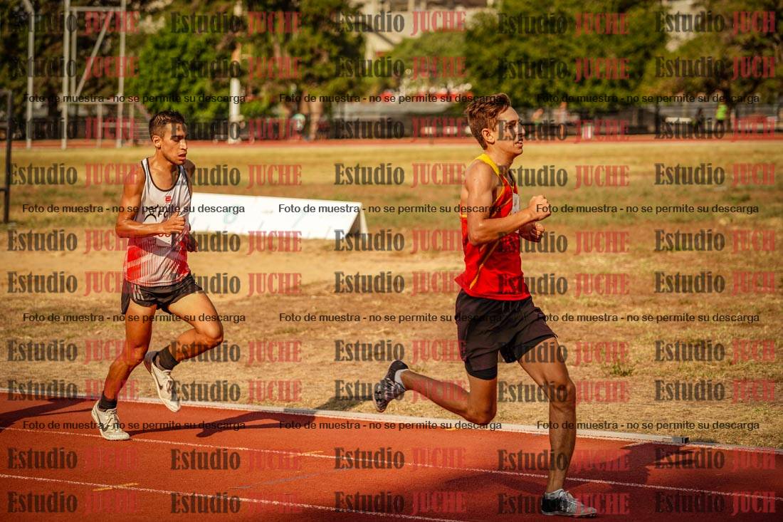 Fotos de los 1500 m llanos de varones