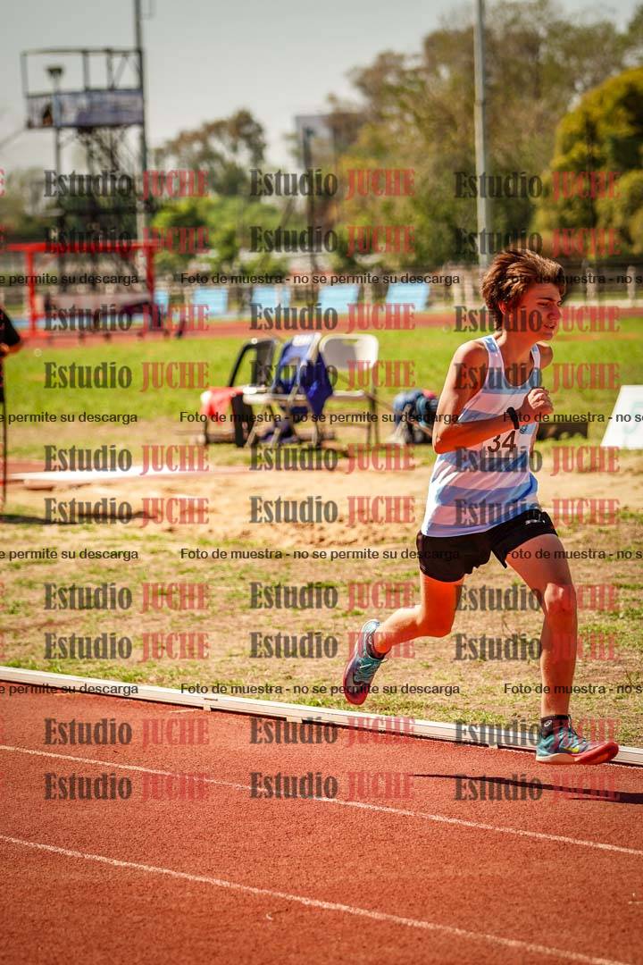 Fotos de los 600 m llanos de varones