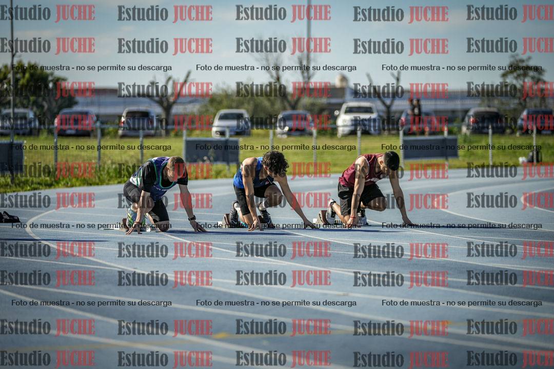 Fotos de los 100 m llanos de varones