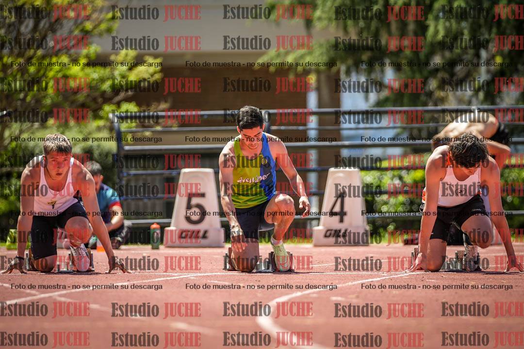 Fotos de los 100 m llanos de varones