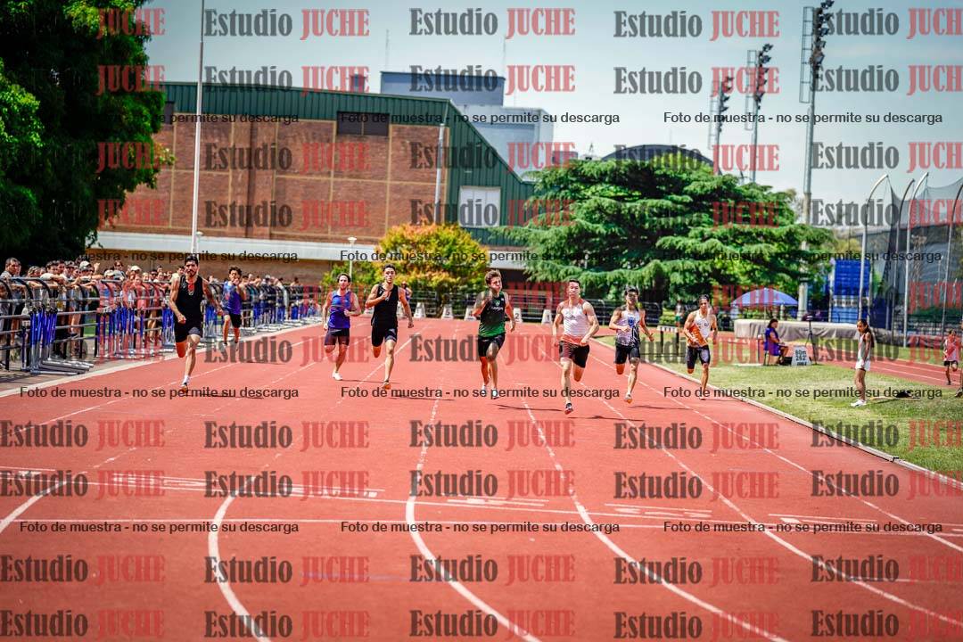 Fotos de los 400 m llanos de varones