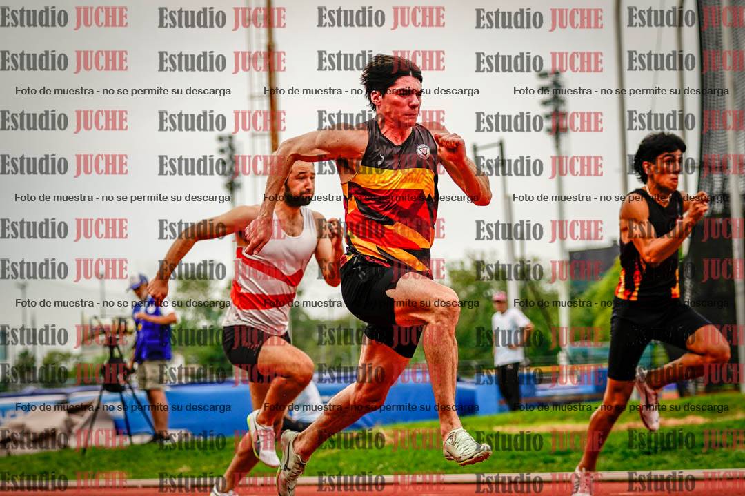 Fotos de los 100 m llanos de varones - decatlón 1