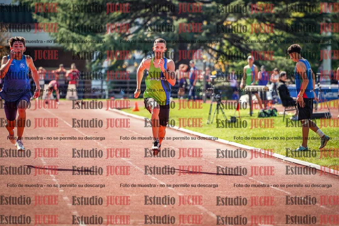 Fotos de los 100 m llanos de varones