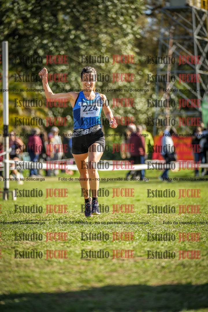 Fotos de la llegada del cross de 6000 m