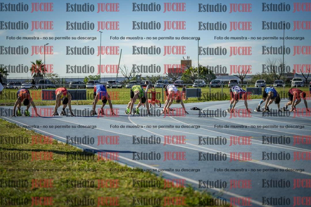 Fotos de los 100 m llanos de varones