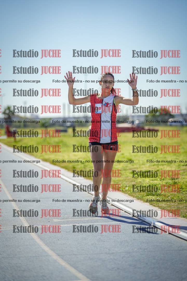 Fotos de los 5000 m llanos de mujeres y varones