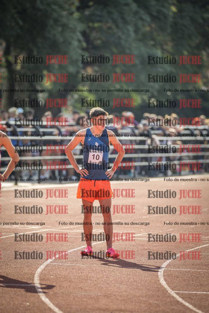 Fotos de los 800 m llanos de varones