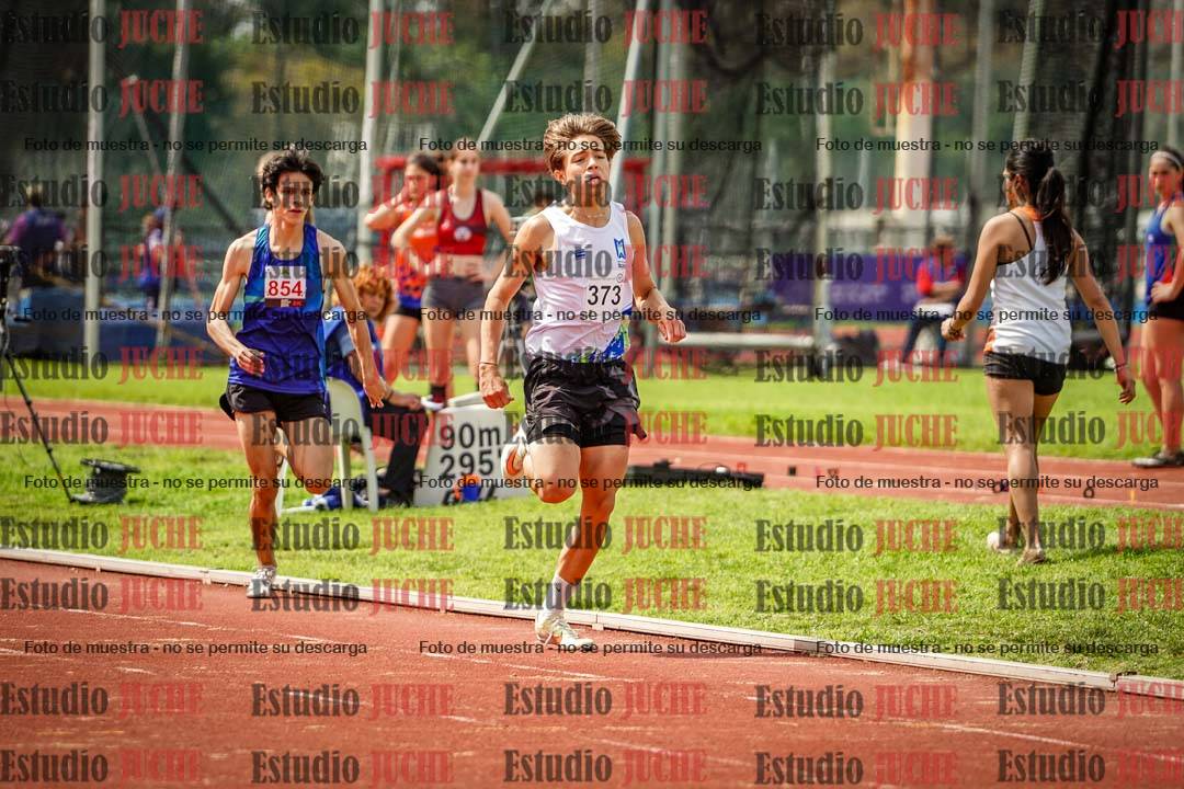 Fotos de los 600 m llanos de varones