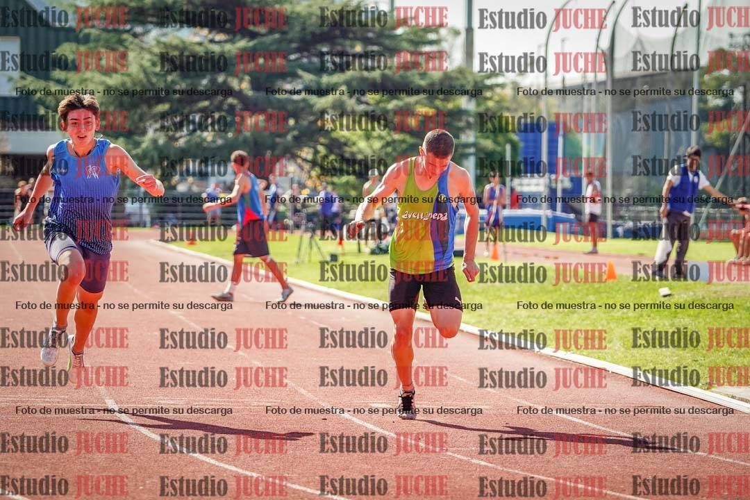 Fotos de los 100 m llanos de varones