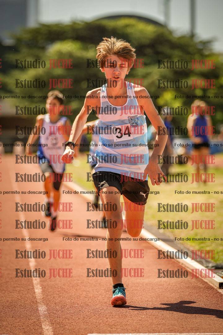 Fotos de los 600 m llanos de varones