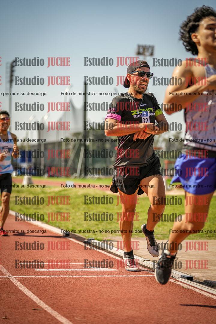 Fotos de los 1500 m llanos de varones