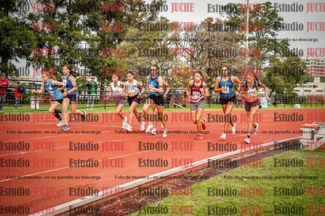 Fotos de los 5000 m llanos de mujeres