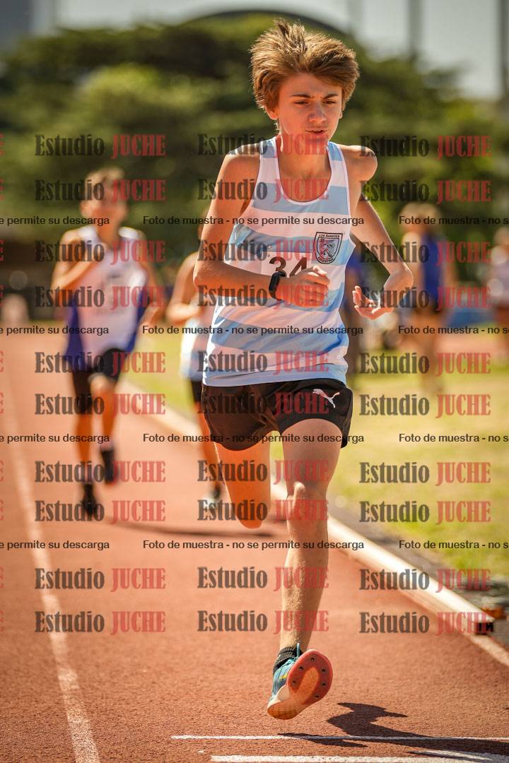 Fotos de los 600 m llanos de varones