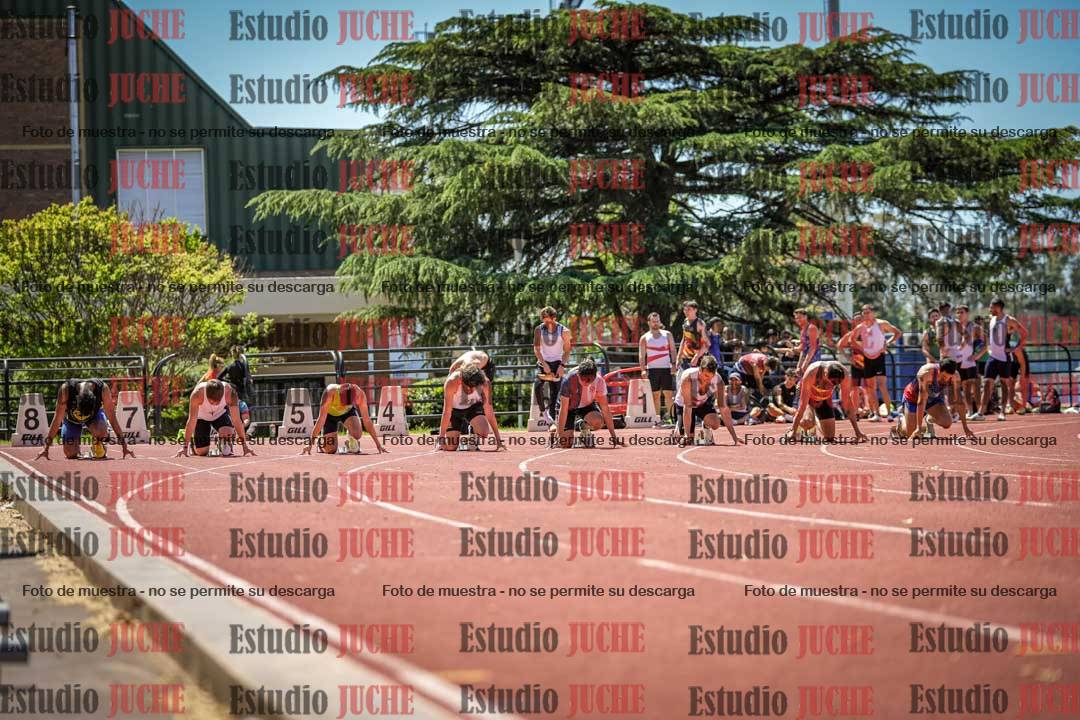 Fotos de los 100 m llanos de varones