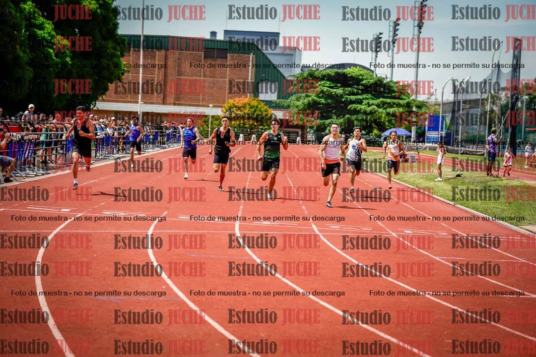 Fotos de los 400 m llanos de varones
